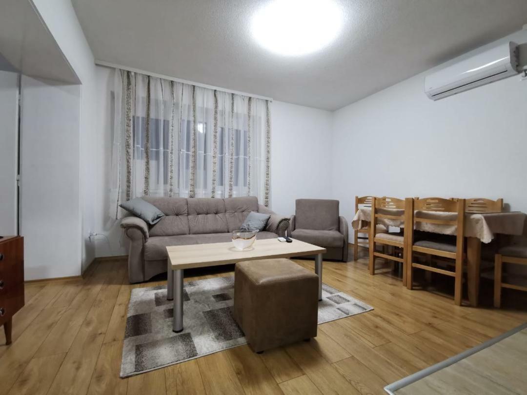 Ms Apartment Охрид Екстериор снимка